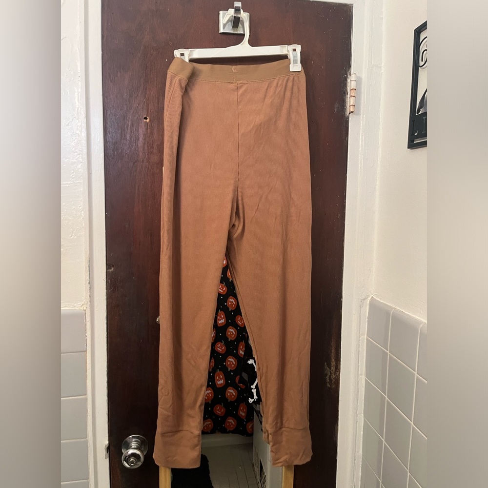 LAST CALL! Beige/ Brown Comfy Bottoms from Stars Above. XL - Picture 3 of 3